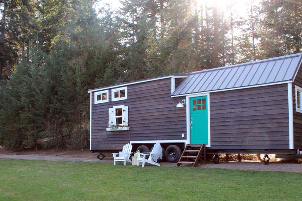 mobile tiny home living